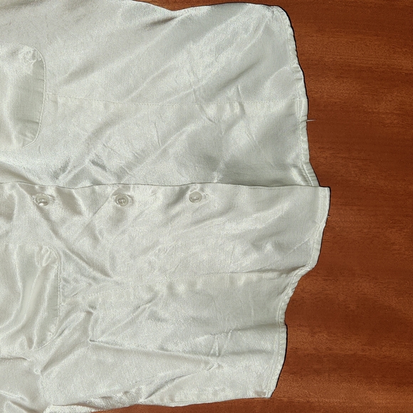 90's Vintage Silky Blouse - Picture 3 of 9